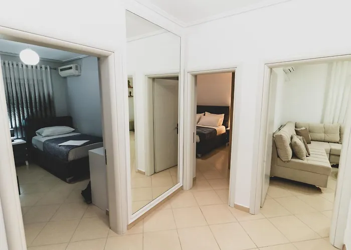 Enzo Apartment Sarande